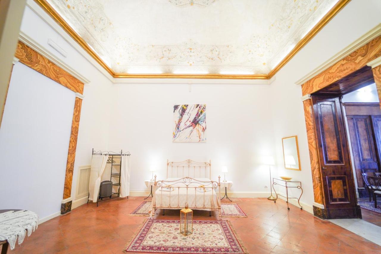 Casa Napoletana - Culture Apartment Napoli Bagian luar foto