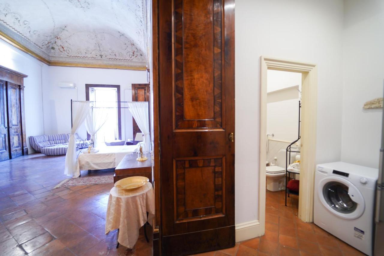 Casa Napoletana - Culture Apartment Napoli Bagian luar foto