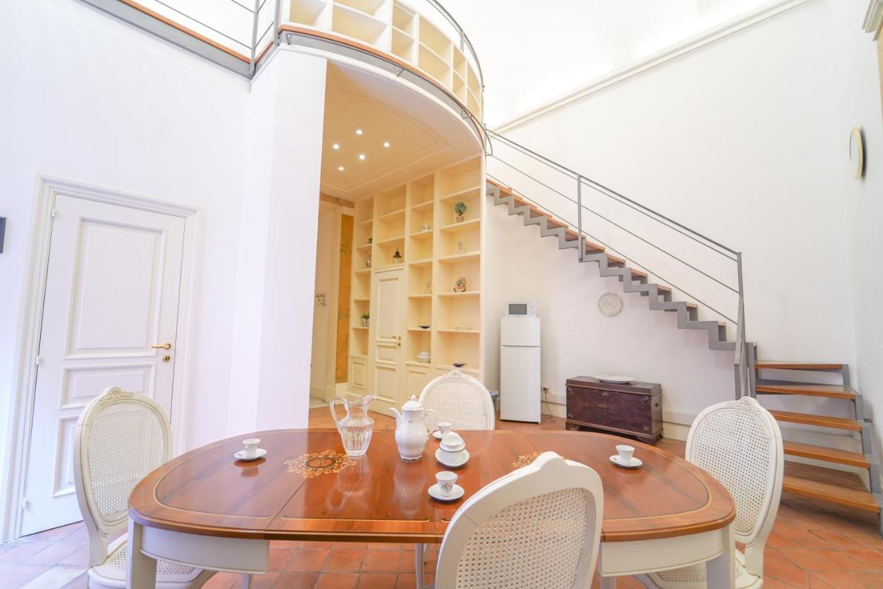 Casa Napoletana - Culture Apartment Napoli Bagian luar foto