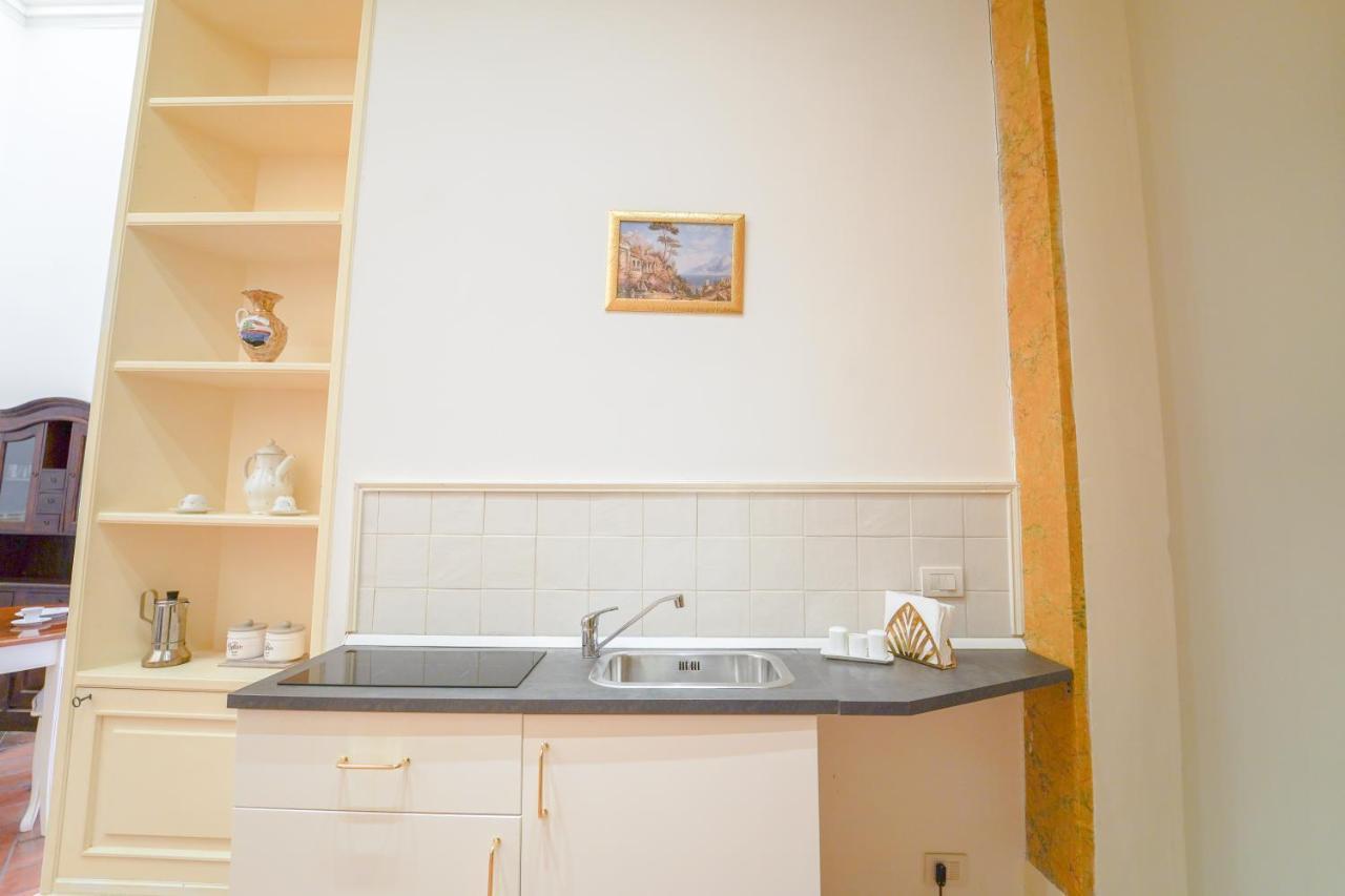 Casa Napoletana - Culture Apartment Napoli Bagian luar foto