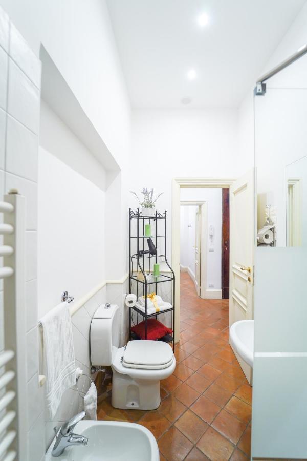 Casa Napoletana - Culture Apartment Napoli Bagian luar foto