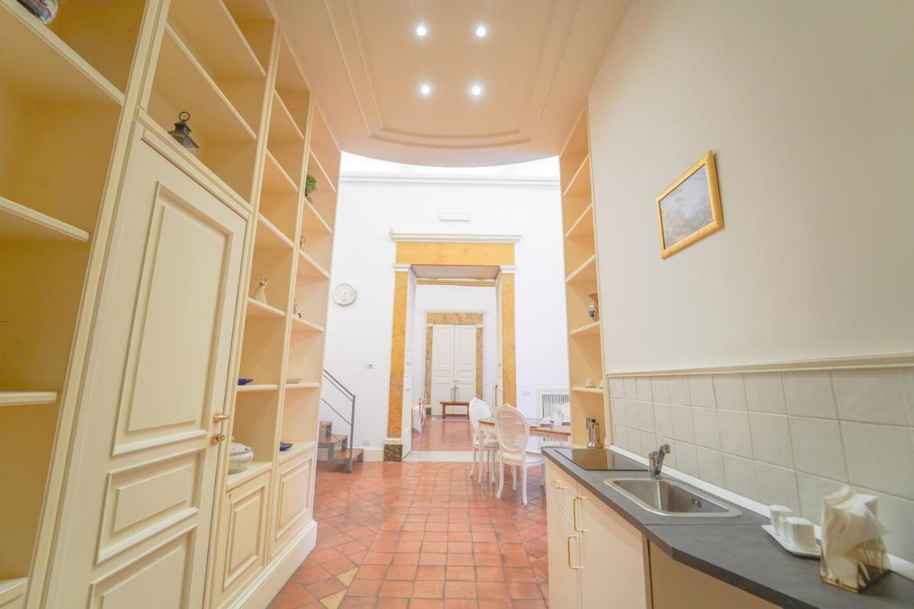Casa Napoletana - Culture Apartment Napoli Bagian luar foto